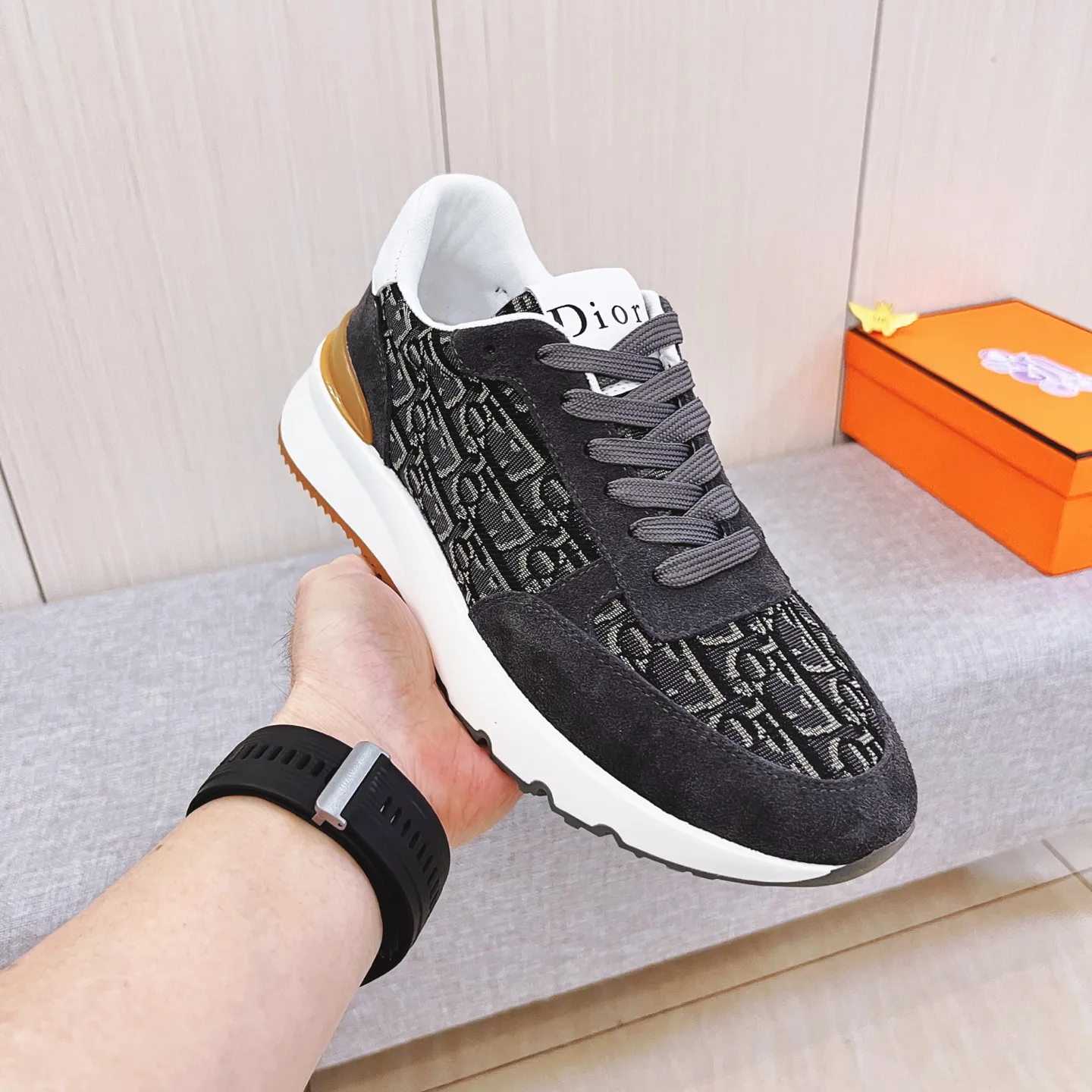 Men's men's shoes💰 460 men's shoes💰[Dior]🔥Men's high-end brand of shoes official website 1:1 latest masterpiece: the upper is made of Italian imported first-layer cowhide with a comfortable and breathable lining➕original non-slip and wear-resistant outsole🔥, making walking more convenient and comfortable! An exclusive new model, a stunning work, a beautiful 1:1 replica [color] compared to the official quality! Create a fashionable personality to set off your uniqueness! A must-have for trendy men! Classic🔥Size: 38-44 Color: 🔥Multiple colors available🔥.